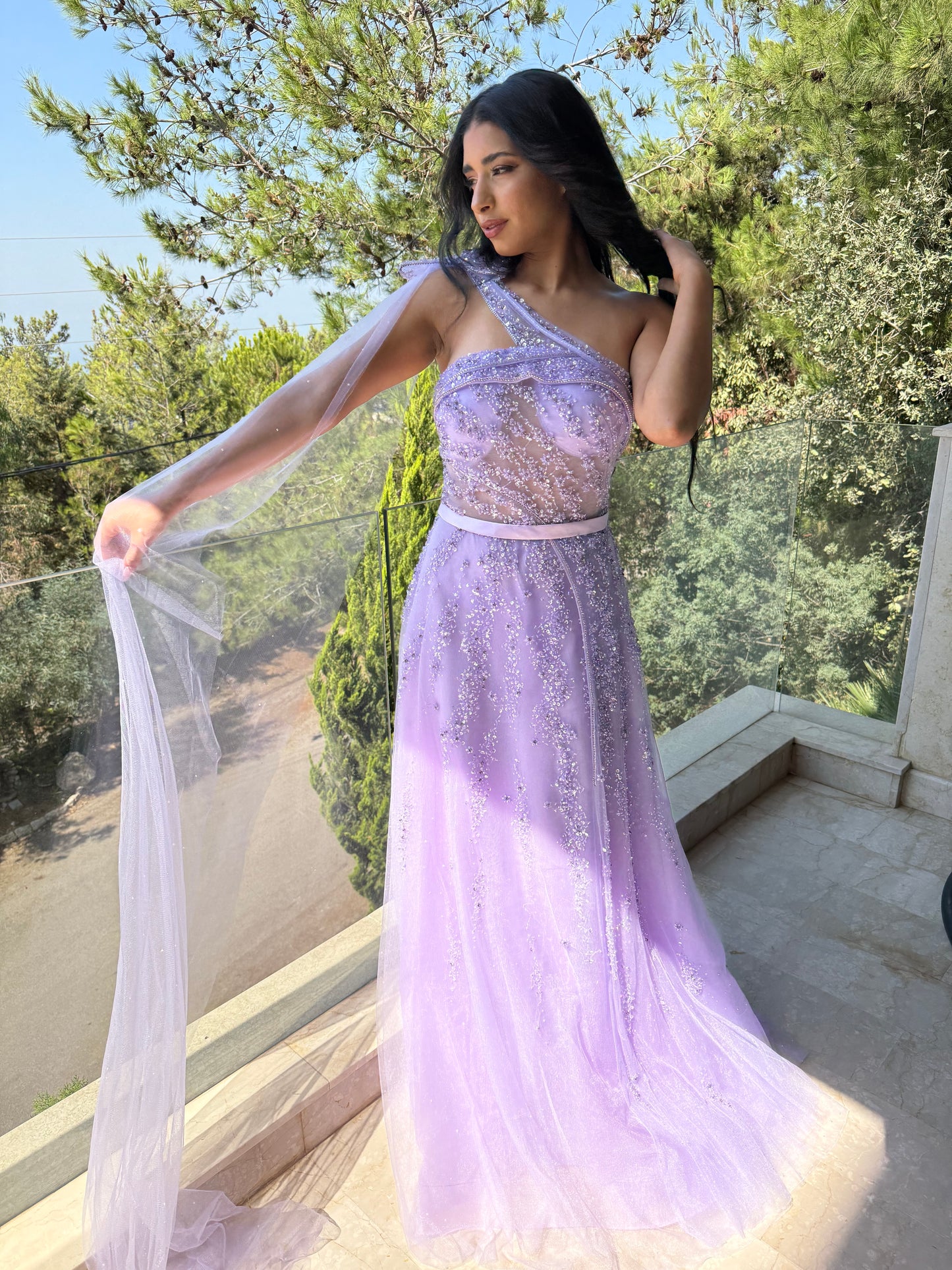 Moonlight- One shoulder, glitter fabric